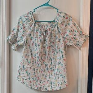 Floral Elegance Women's Blouse